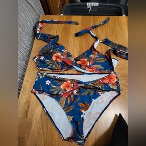 Ladies bikini